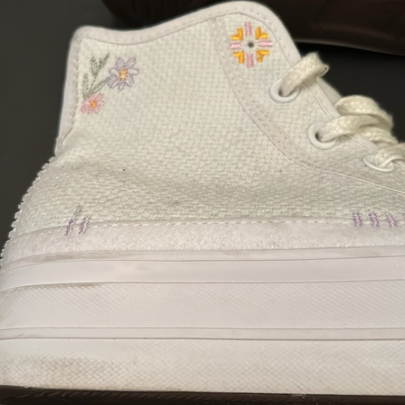 Chuck Taylor All Star Lift Platform shoes - Picture 5 of 11